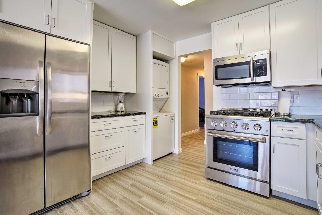 Updated Home On Catalina Island Walk To The Coast Авалон Екстериор снимка
