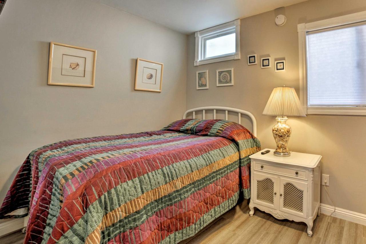Updated Home On Catalina Island Walk To The Coast Авалон Екстериор снимка