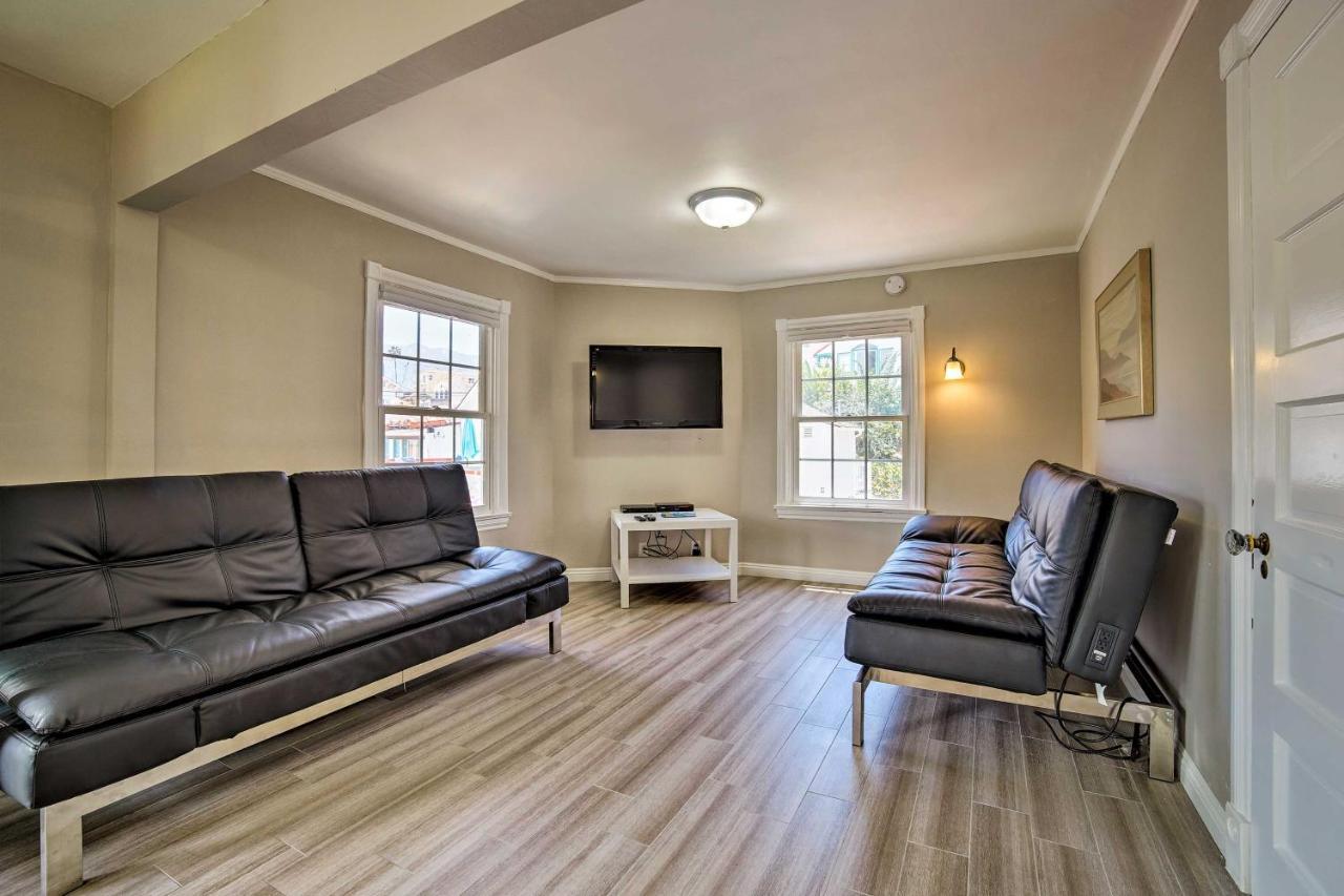 Updated Home On Catalina Island Walk To The Coast Авалон Екстериор снимка